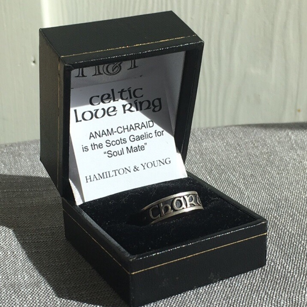 sterling silver celtic love ring